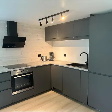 Bright And Cozy On Tau