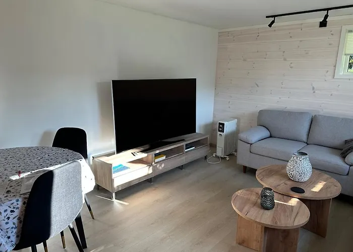 Bright And Cozy On Tau