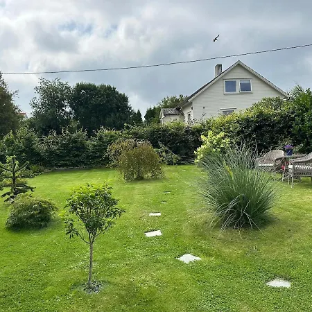 Bright And Cozy On Tau