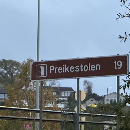 Bright And Cozy On Tau *